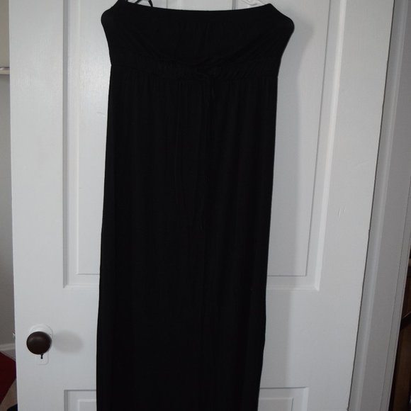 Dress - Picture 1 of 1